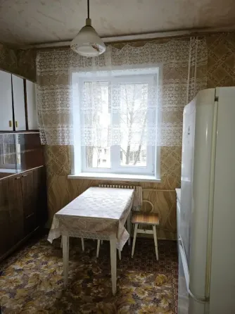 Продам отличную 2 к.кв Шахтерская площадь Донецк