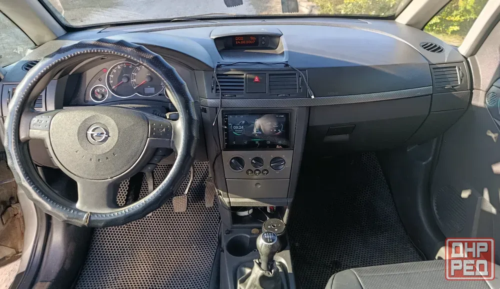 продам надёжный, экономичный, семейный автомобиль Донецк - изображение 1