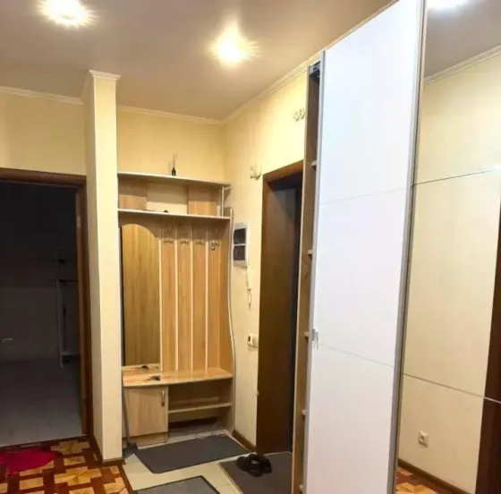 сдам в аренду 2-ух комнатную квартиру в куйбышевском районе, азотный Донецк