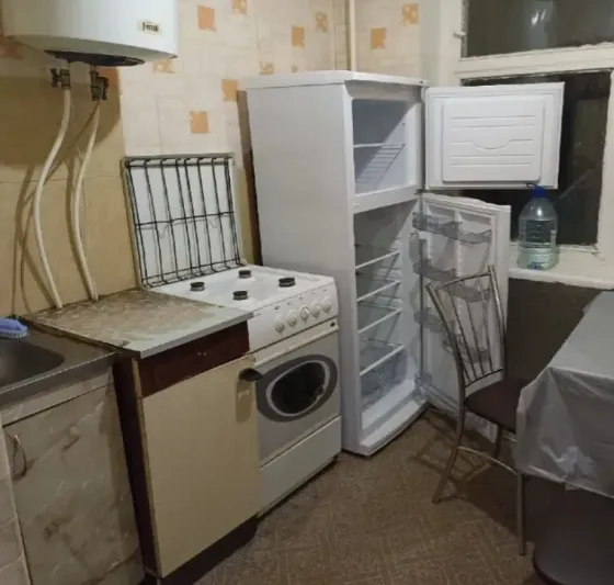 Сдам 1-к квартиру на Зеленом Макеевка