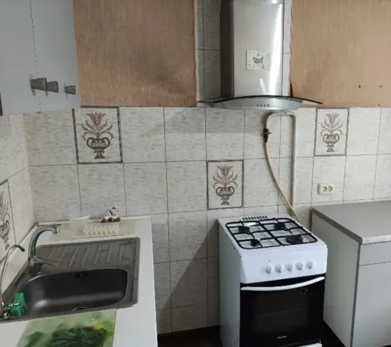 Сдам 1-к квартиру на Бажанова Макеевка