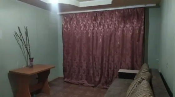 Продаётся 2х ком. квартира в Ленинском р-не, ул. Днепродзержинского Донецк