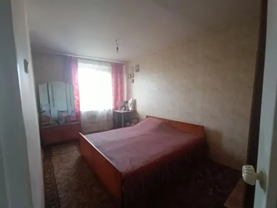 продам 3-комнатную квартиру с холлом на Текстильщике, Ледовый Донецк