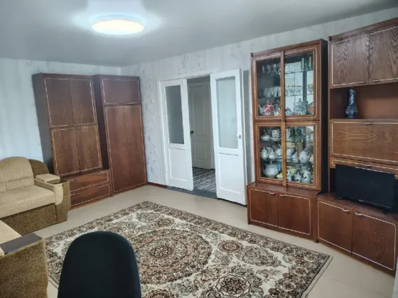 Сдаю однокомнатную квартиру в Ворошиловском районе !!! Квартира находится по улице Ватутина Донецк