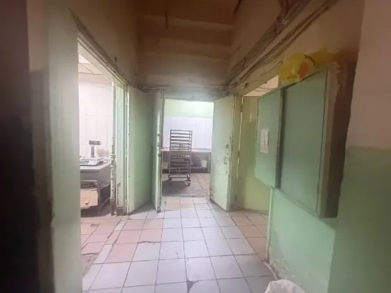 Сдаются в аренду цеха по производству в Макеевке! Центр Ханженково! Макеевка