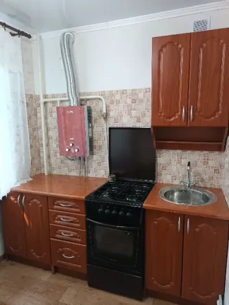 Сдаётся 2-х комн. кв., улица Артёма, Привокзальная Площадь Донецк