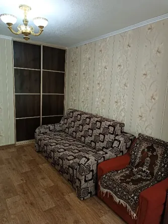 Сдаётся 2-х комн. кв., улица Артёма, Привокзальная Площадь Донецк