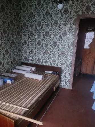 Продам 2-комнатную 51 квадрат Донецк