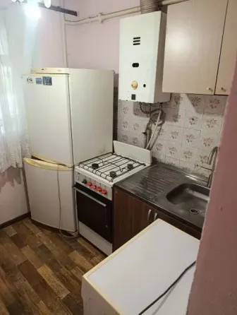 Продажа! Гостинка в Пролетарском районе! Донецк
