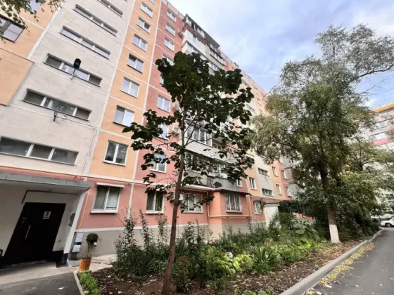 Продается 2-комнатная квартира в Центральном районе Мариуполь