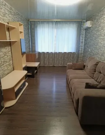 Сдается 1 квартира Ворошиловский район, Крытый рынок Донецк