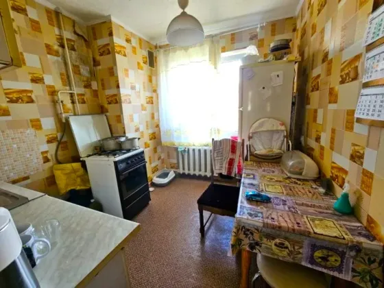 Продается 2 комнатная квартира Тренева Киевский р-н Донецк