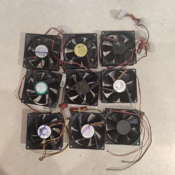 Кулера компьютерные 80мм 12v 0,16A Донецк
