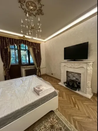 Сдаётся только на длительный срок однокомнатная квартира, 35 кв.м, этаж 2 Донецк