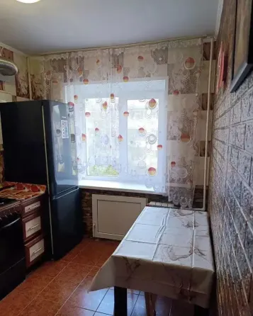 сдам 2ух комнатную квартиру Донецк
