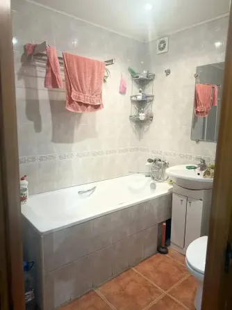 Продам 2 к.кв в Киевском районе Донецк