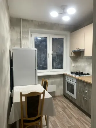 Сдам однокомнатную квартиру в Калининском районе Донецка. Донецк