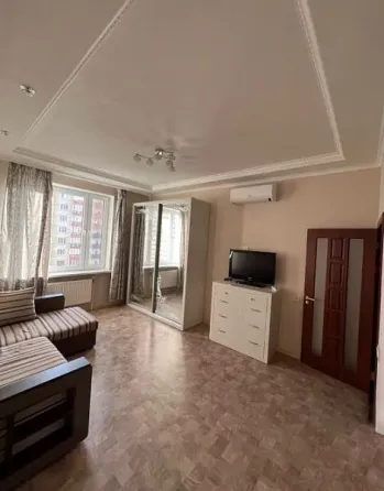 Сдается 1 ком. квартира 48 м², ул. пр. Панфилова, жк Центральный в Киевском р-н. Донецк
