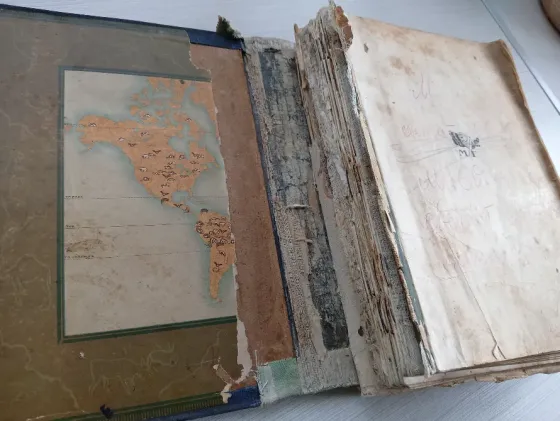 Антикварная книга Донецк