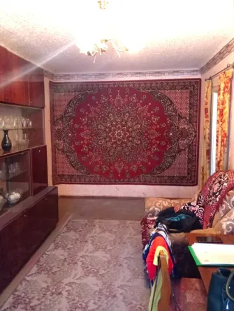 Продается 1 комнатная квартира Ленинский р-н Кирова Донецк