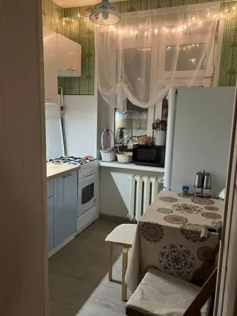 Сдам 2х-комнатную квартиру в Пролетарском районе Донецк