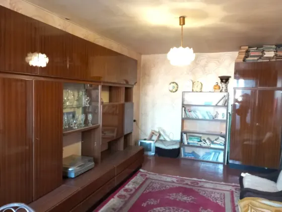 Продается 2 комнатная квартира Крытый рынок Донецк