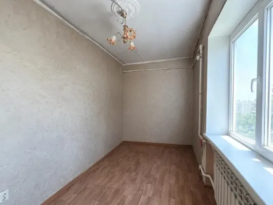 Продается 2-комнатная квартира в Левобережном районе Мариуполь