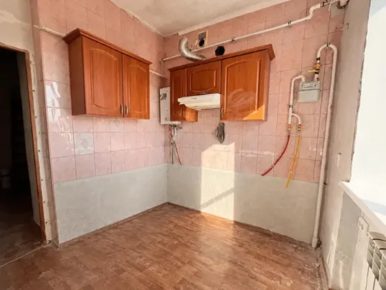 Продается 2-комнатная квартира в Левобережном районе Мариуполь