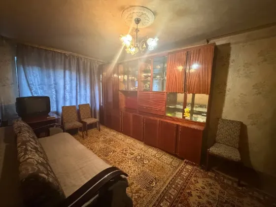 Продажа Трехкомнатной Квартиры в Киевском районе- Гладковка- Улица Ионина, д.24 Донецк