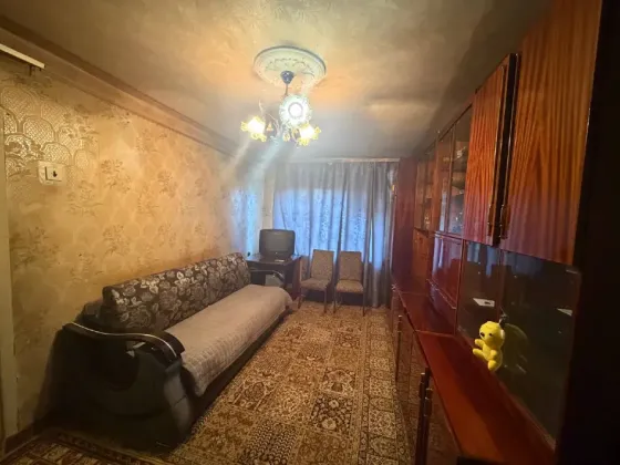 Продажа Трехкомнатной Квартиры в Киевском районе- Гладковка- Улица Ионина, д.24 Донецк