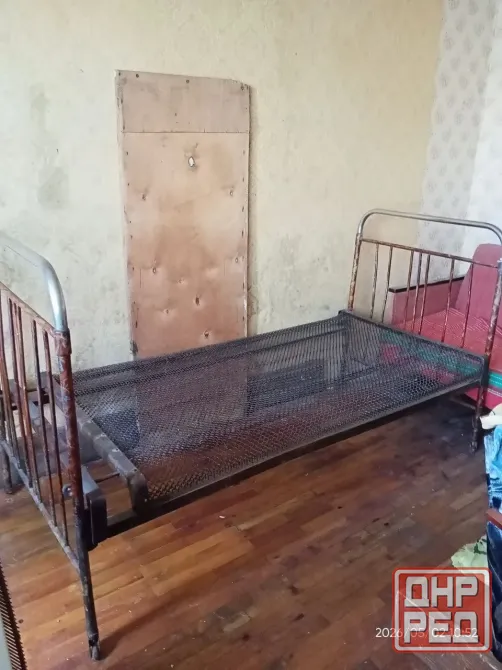 Продам кровать железную советскую Снежное Снежное - изображение 2