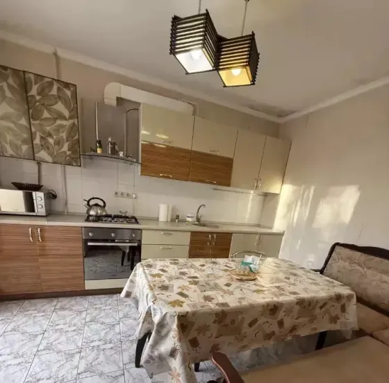 сдам 2ух комнатную квартиру Донецк