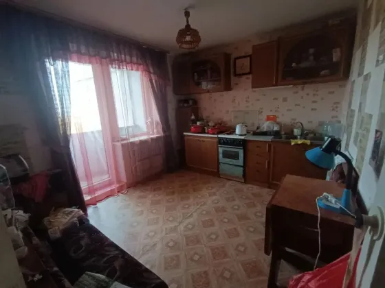 продам 3-комнатную квартиру на Текстильщике Донецк