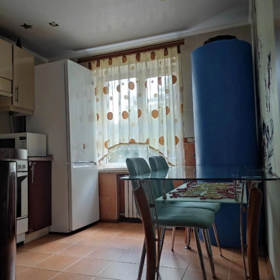 Продажа 3х комнатной квартиры 1/9 Город Харцызск, ул. Краснознаменская Харцызск