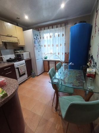 Продажа 3х комнатной квартиры 1/9 Город Харцызск, ул. Краснознаменская Харцызск