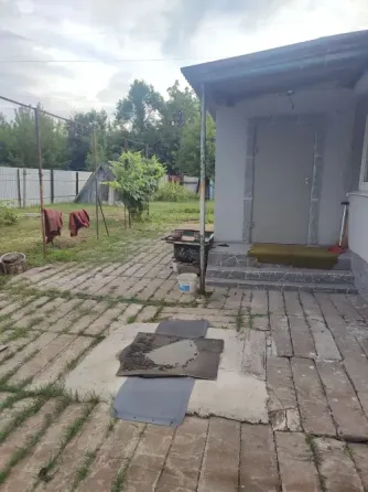 Продам дом 72 м², участок - 10 соток.Грабари Донецк