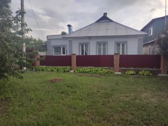 Продам дом 72 м², участок - 10 соток.Грабари Донецк