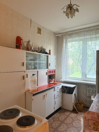 Продам 1 к кв ру м н Щетинина Ледовая арена Донецк