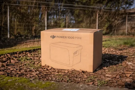DJI Power 1000 Mini - Портативная электростанция мощностью 1008 Вт-ч в с 2-мя солнечными панелями. Донецк