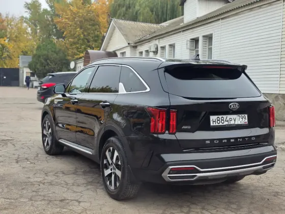 Продам шикарный автомобиль Макеевка