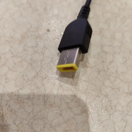 Блок питания 20V 2.25A 45W (штекер SlimTip )ADLX45NDC3A Донецк