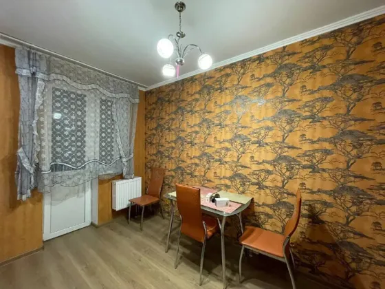 1к квартира в Калининском районе, Мотель Донецк