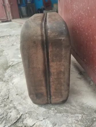 Продам метал.канистру бу 20л. Донецк
