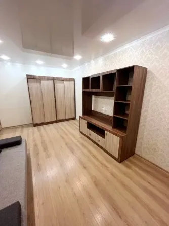 Сдам двухкомнатную квартиру Донецк