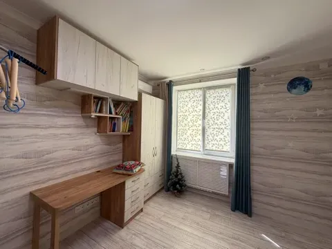 Продам 3-х комнатную квартиру в Донецке Донецк