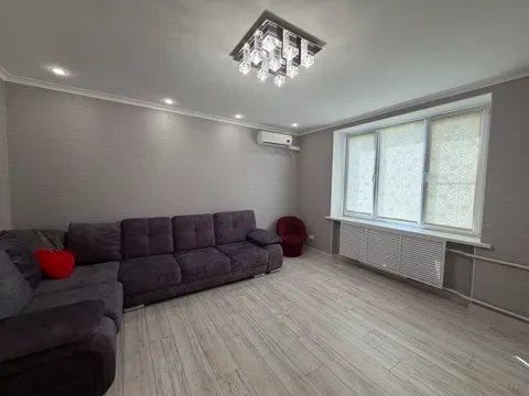 Продам 3-х комнатную квартиру в Донецке Донецк