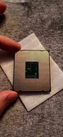 Процессор Intel Xeon E5 2670 V3 - 12 ядер - 24 потока - DDR4 Донецк