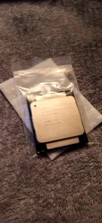 Процессор Intel Xeon E5 2670 V3 - 12 ядер - 24 потока - DDR4 Донецк