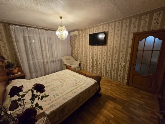 Широкий, 2 ком, ремонт Донецк
