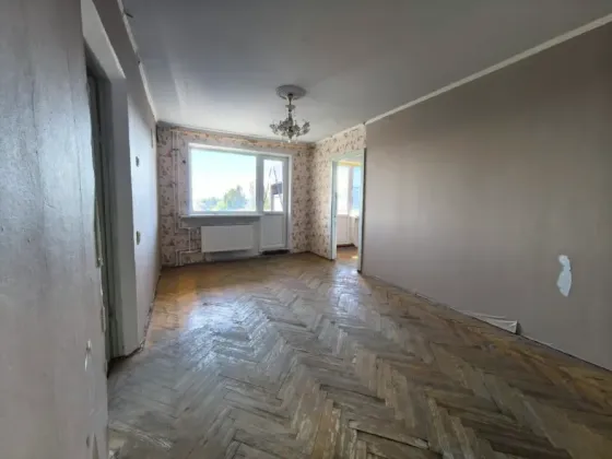 Продается 3-комнатная квартира в Центральном районе Мариуполь